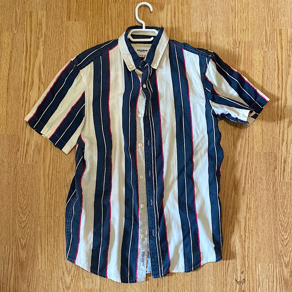 Button Up - Pull and Bear